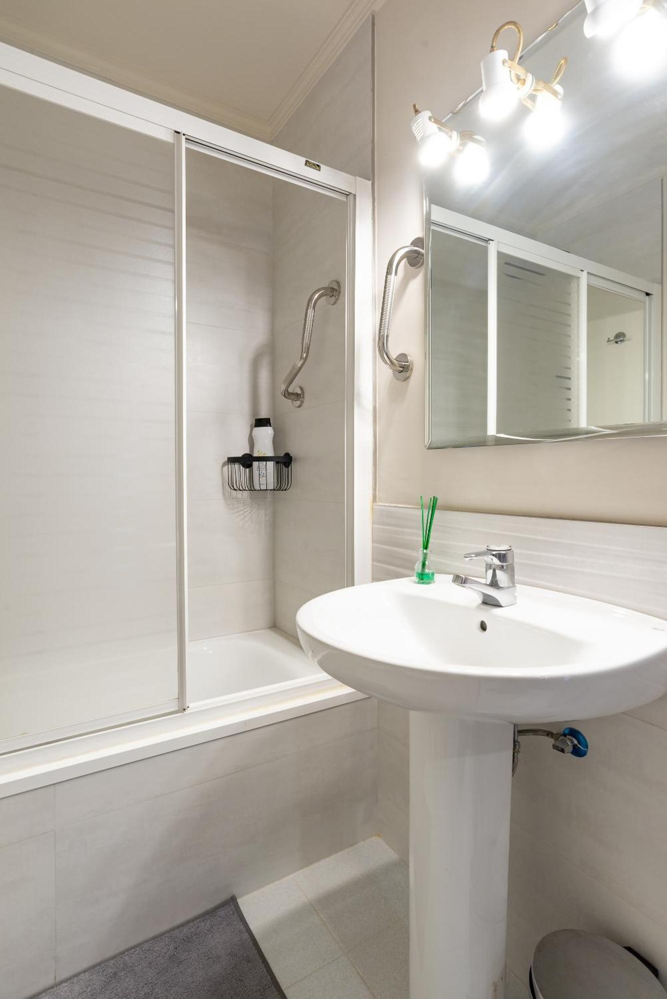 Apartament Gran Atico En El Soho De 7 *